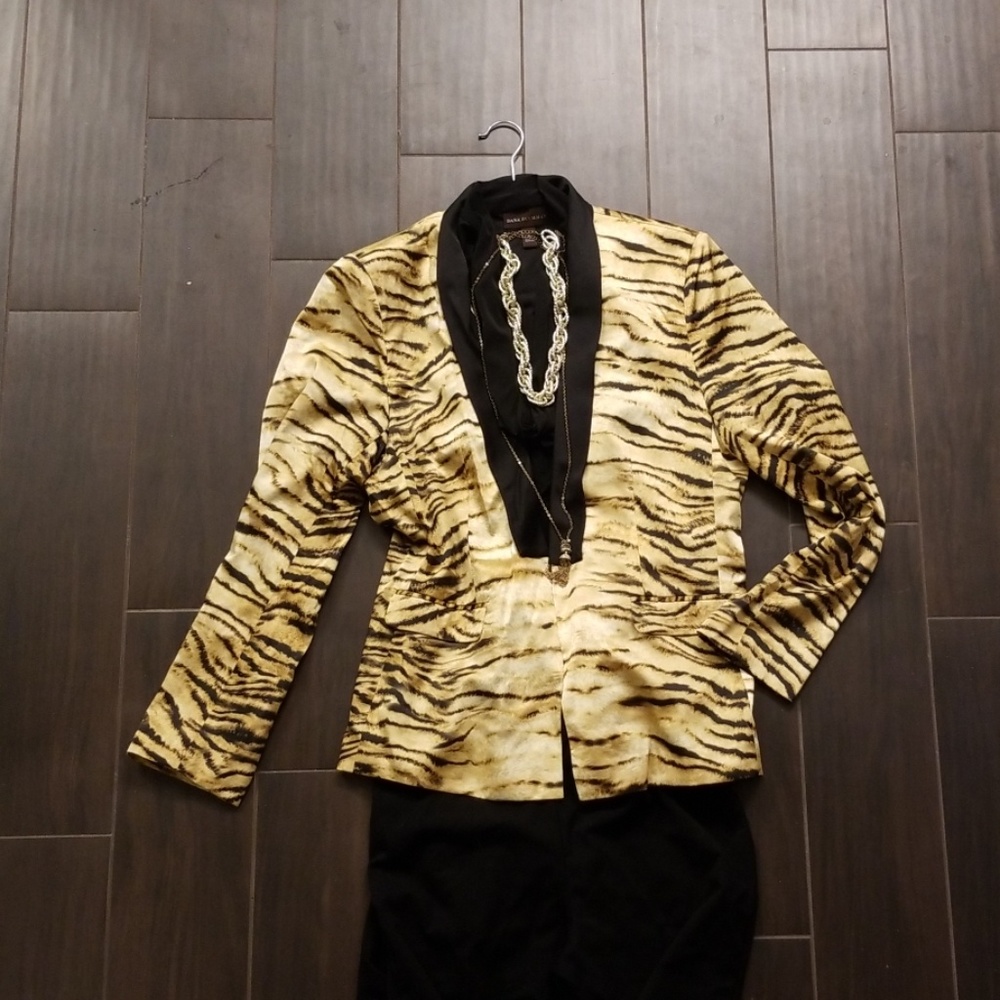 Jacket/Blazer - Picture 2 of 6
